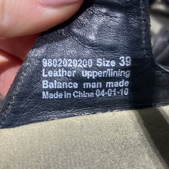 Dankso Sandals - Picture 4 of 4